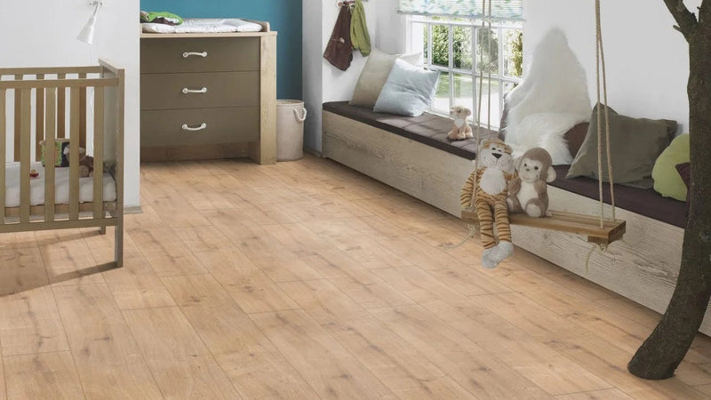 Load image into Gallery viewer, new hampshire oak laminate flooring displayed in a home
