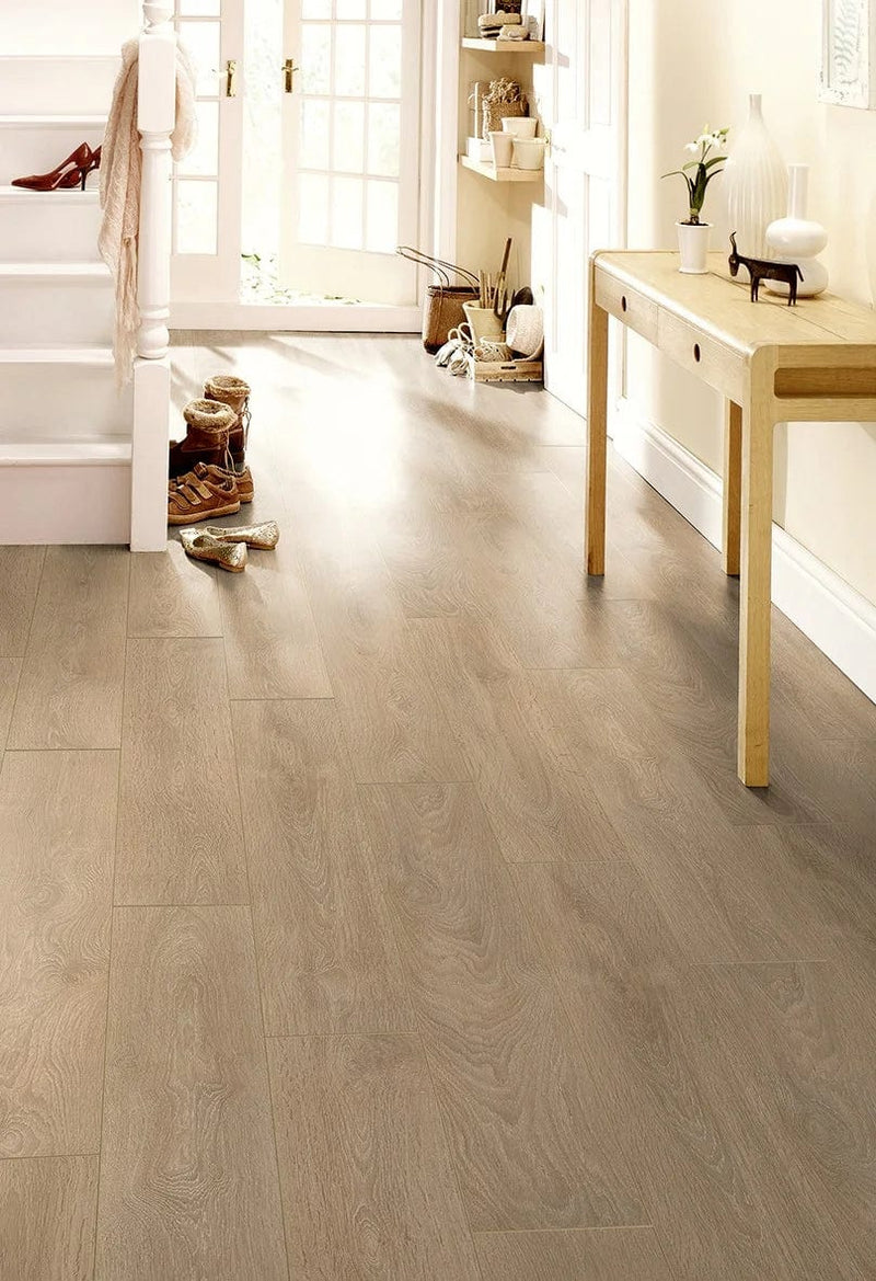 Load image into Gallery viewer, light brushed oak laminate flooring on display in a hallway
