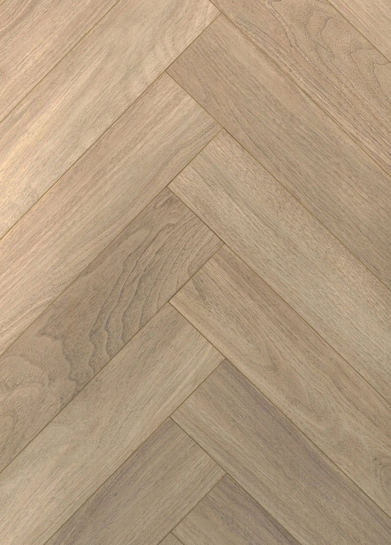 Załaduj obraz do przeglądarki galerii, tartas oak herringbone laminate flooring
