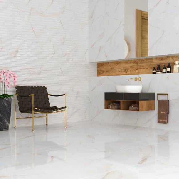 Załaduj obraz do przeglądarki galerii, essential tile in gold decor, 25x70cm in the bathroom
