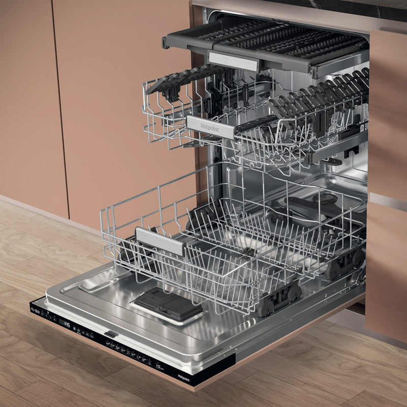 Load image into Gallery viewer, Hotpoint Integrated Dishwasher | H7I HP42 L UK
