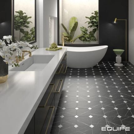 Load image into Gallery viewer, negro octagon marmol tile 20x20cm displayed in a bathroom
