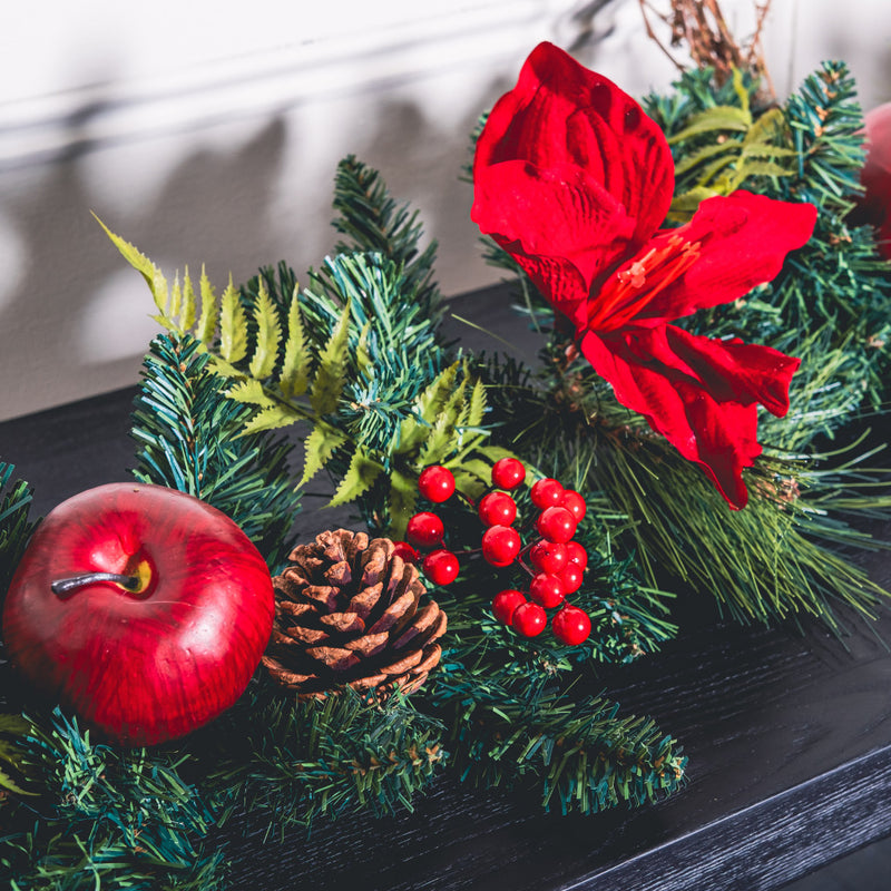 Завантажте зображення в засіб перегляду галереї, Amaryllis/Apple Garland Red
