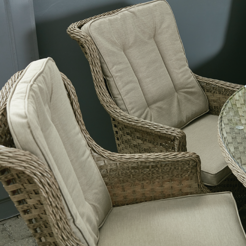Załaduj obraz do przeglądarki galerii, armchairs in a natural colour with sand coloured back and base cushions
