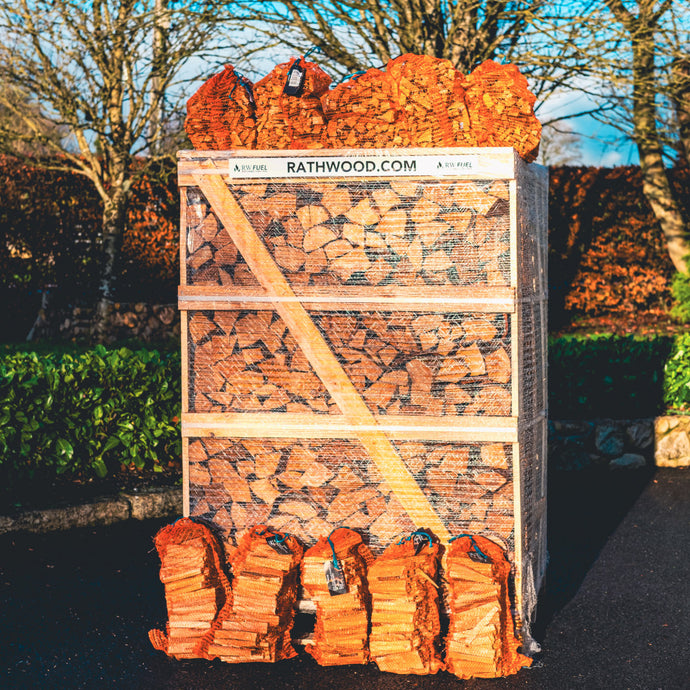 Hardwood Firewood 1.85m³ - 800kg Kiln Dried (4 Row) Pallet + Kindling