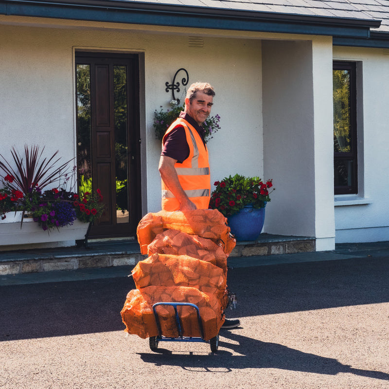 Załaduj obraz do przeglądarki galerii, Hardwood Firewood 1.125m³/390kg - 30 x 13KG Bags Home Delivery
