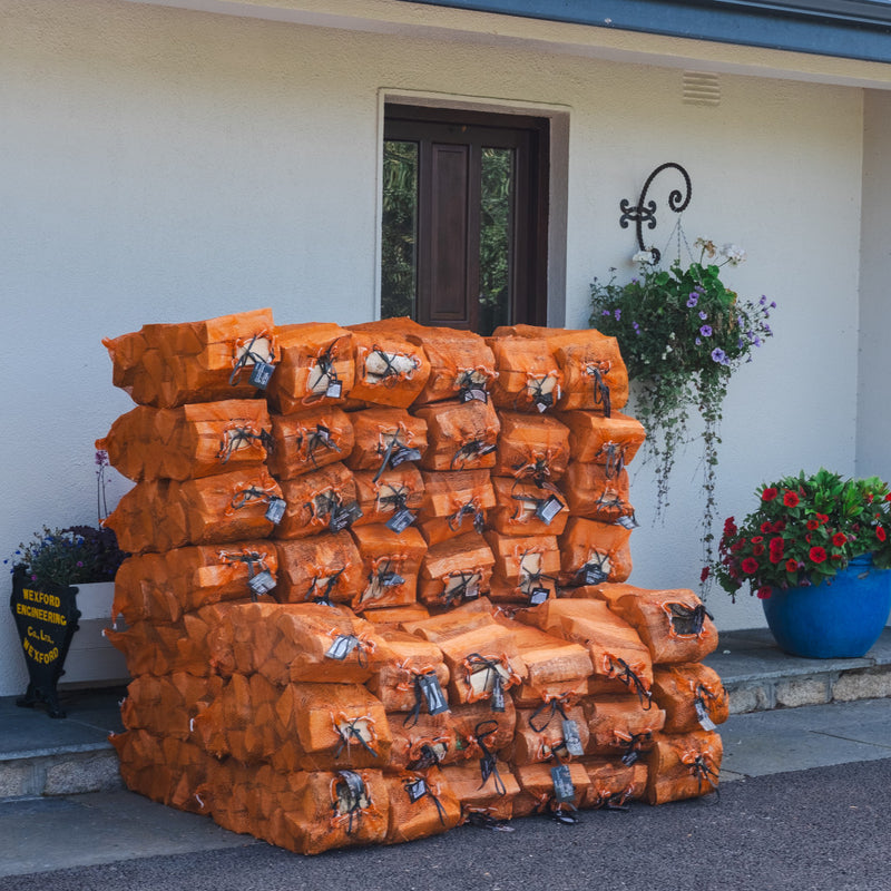 Load image into Gallery viewer, Hardwood Firewood 2.25m³/780kg - 60 x 13KG Bags Home Delivery
