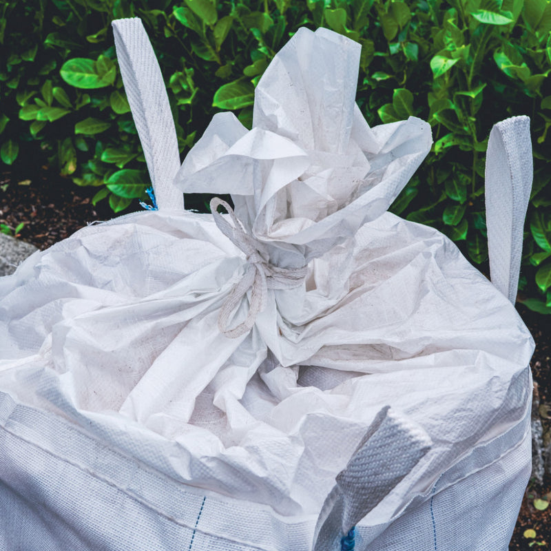 Load image into Gallery viewer, 200kg Kiln Dried Oak - 2 Trolley Bags with 2 bags of kindling
