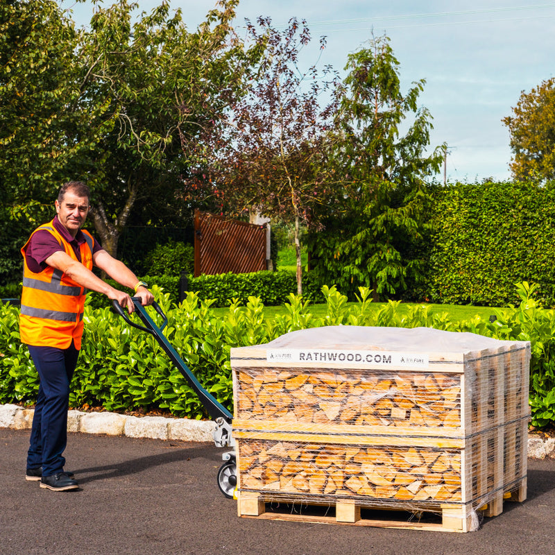 Załaduj obraz do przeglądarki galerii, Hardwood Firewood 1m³ - 400kg Kiln Dried (4 Row) Pallet
