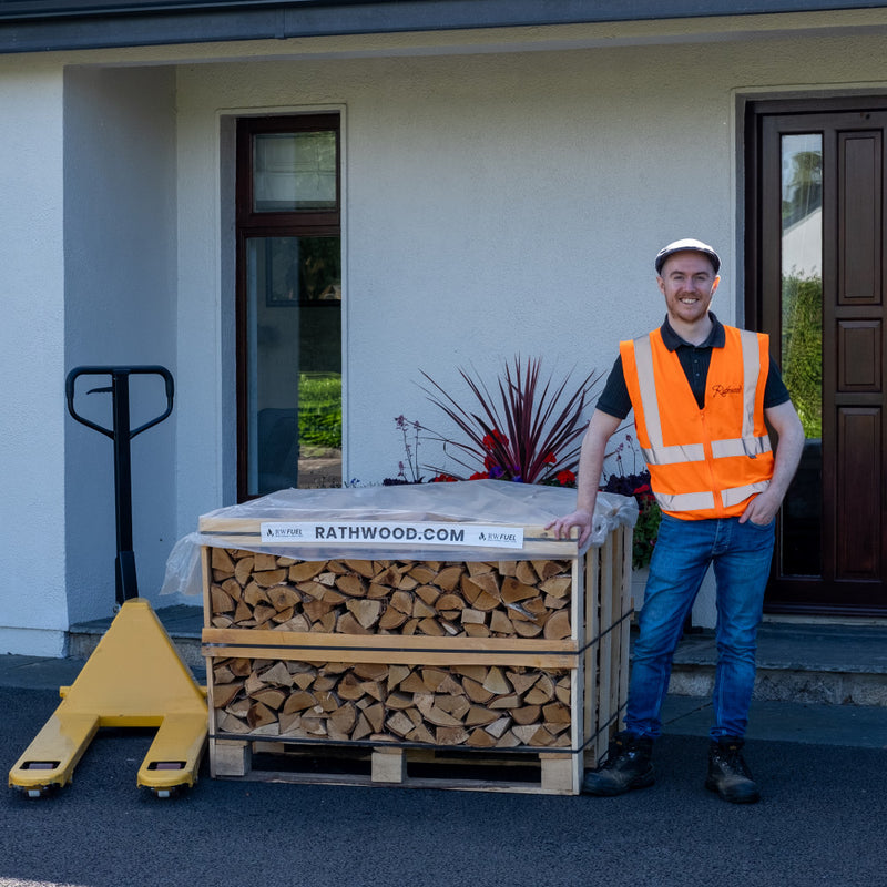 Załaduj obraz do przeglądarki galerii, Hardwood Firewood 1m³ - 400kg Kiln Dried (4 Row) Pallet
