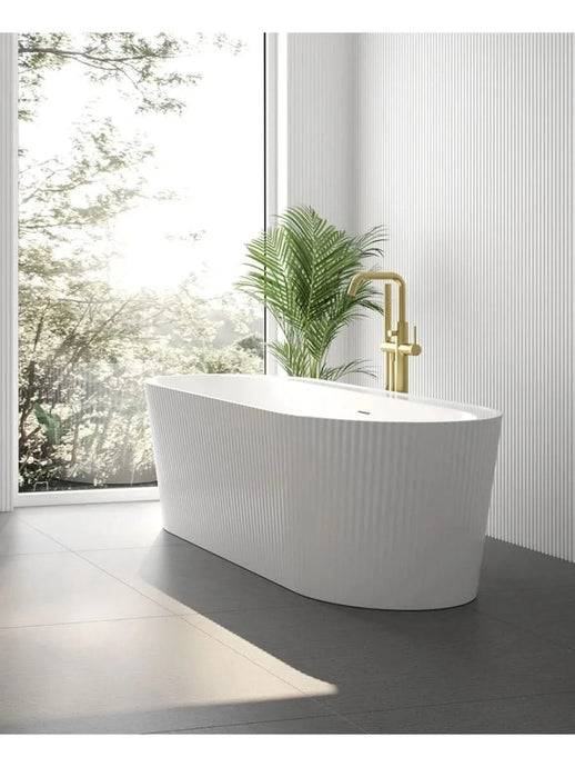 freestanding bath